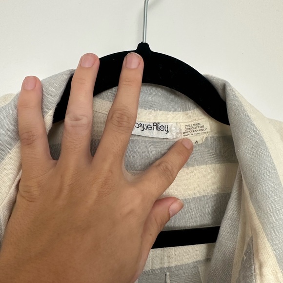 Vintage linen button down - Picture 2 of 4